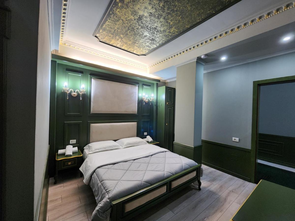 Hotel Lotus Tiranë Ngoại thất bức ảnh